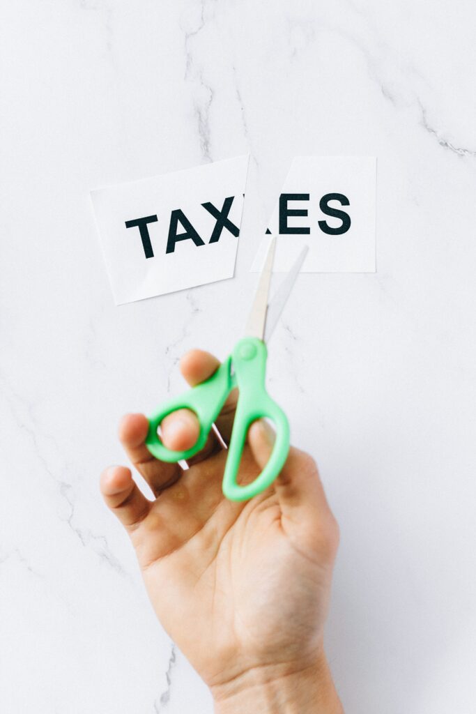 Tax Deductions and Tax Credits - What's the Difference?